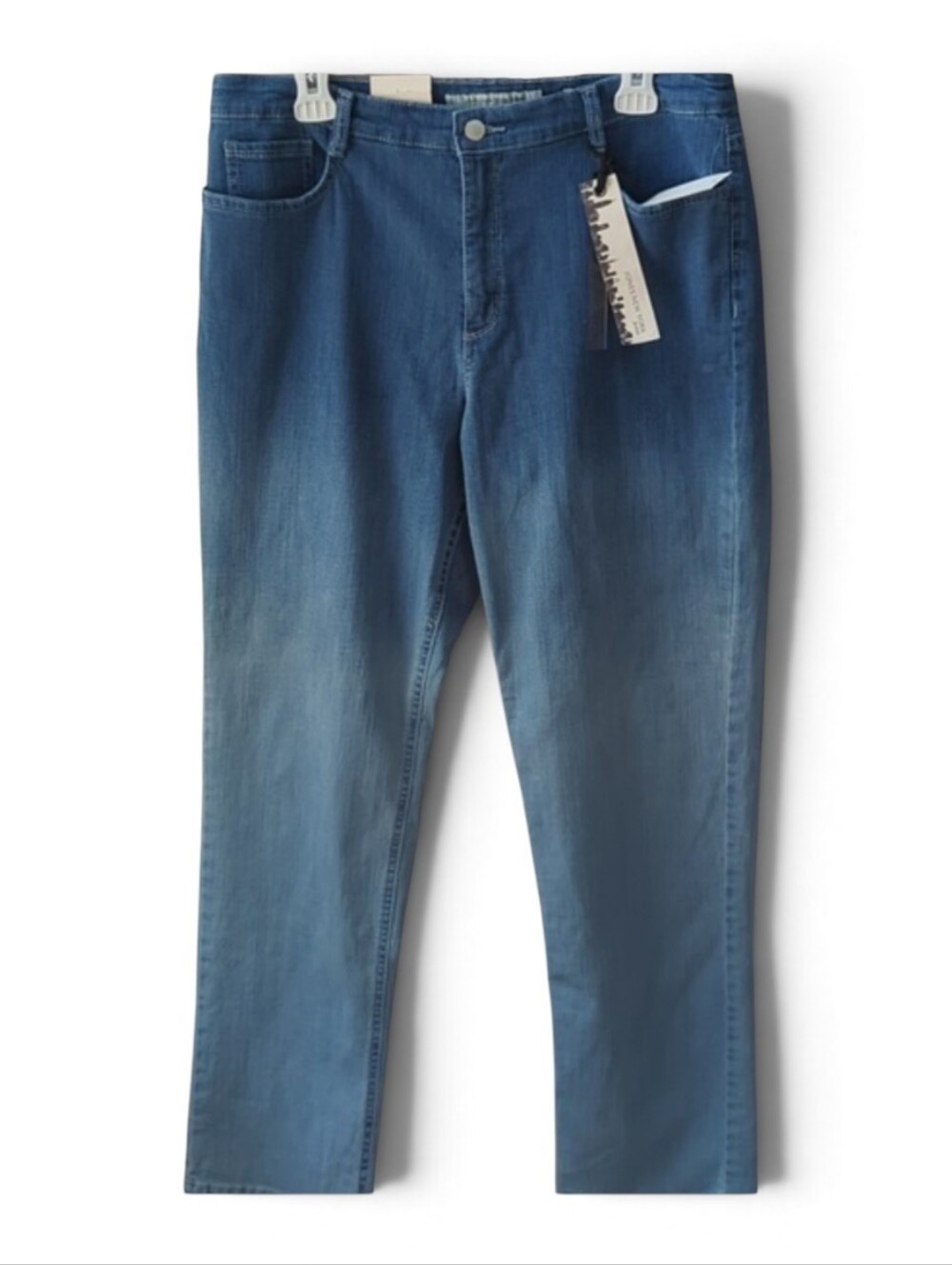 Jones New York, Lexington Straight ombre jeans. Size 16